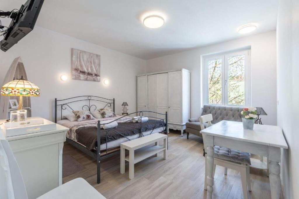 Apartments And Room Poesia Σπλιτ Εξωτερικό φωτογραφία