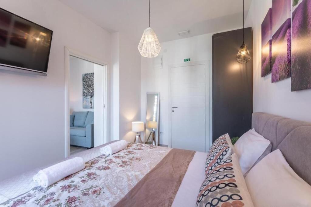 Apartments And Room Poesia Σπλιτ Εξωτερικό φωτογραφία