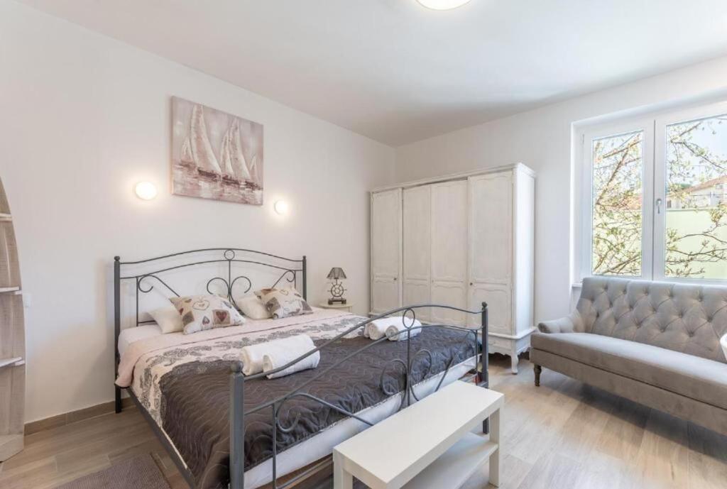 Apartments And Room Poesia Σπλιτ Εξωτερικό φωτογραφία